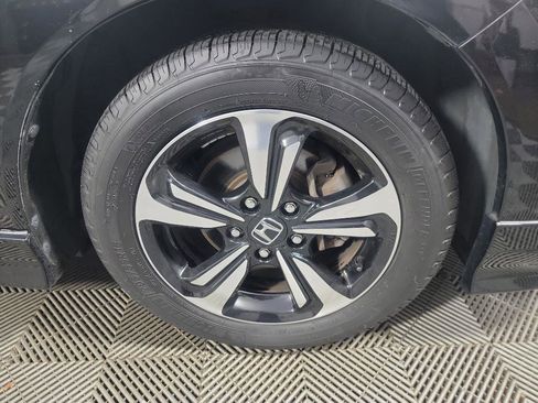 Used 2015 Honda Civic EX image 3