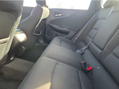 Used 2018 Chevrolet Malibu LS image 8