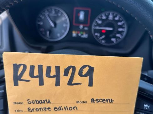 Certified 2025 Subaru Ascent Bronze Edition AWD/4WD image 2