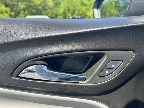Used 2024 Chevrolet Equinox LT AWD/4WD image 12