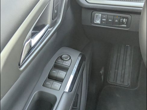 New 2026 Chevrolet Traverse LT AWD/4WD image 21