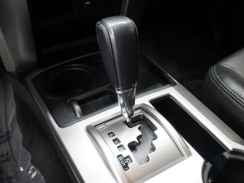 Used 2015 Toyota 4Runner SR5 RWD image 21