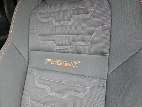 Used 2024 Nissan Frontier Pro-X w/ Technology Package image 15