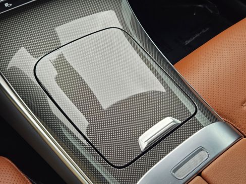 Certified 2025 Mercedes-Benz GLC 300 4MATIC image 11