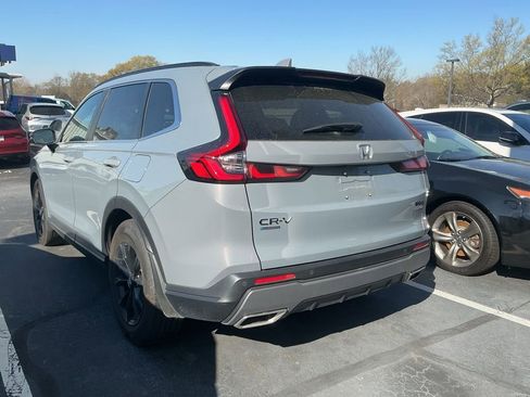 Used 2025 Honda CR-V Sport-L image 2