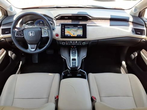 Used 2018 Honda Clarity Touring image 10