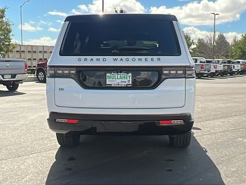 Used 2024 Jeep Grand Wagoneer L Series II w/ Quick Order Packagew 28T image 4
