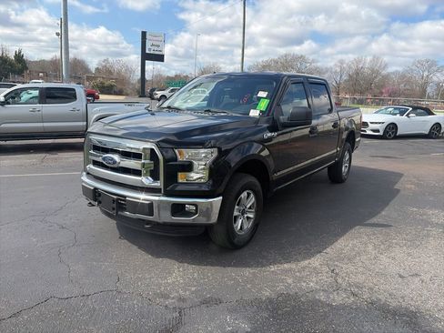 Used 2016 Ford F150 XLT image 3