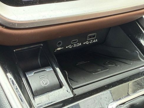 Certified 2023 Subaru Outback Touring XT image 17