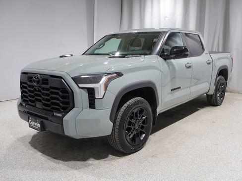 Used 2024 Toyota Tundra Limited w/ TRD Off-Road Package AWD/4WD image 6