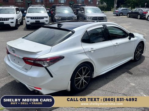 Used 2022 Toyota Camry XSE AWD/4WD image 5