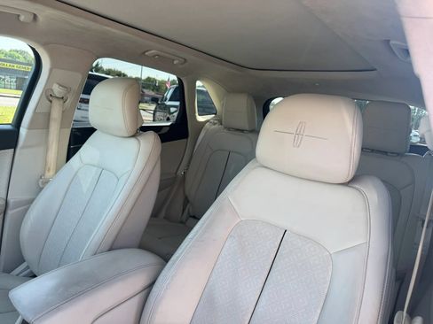 Used 2019 Lincoln MKC Black Label AWD/4WD image 9