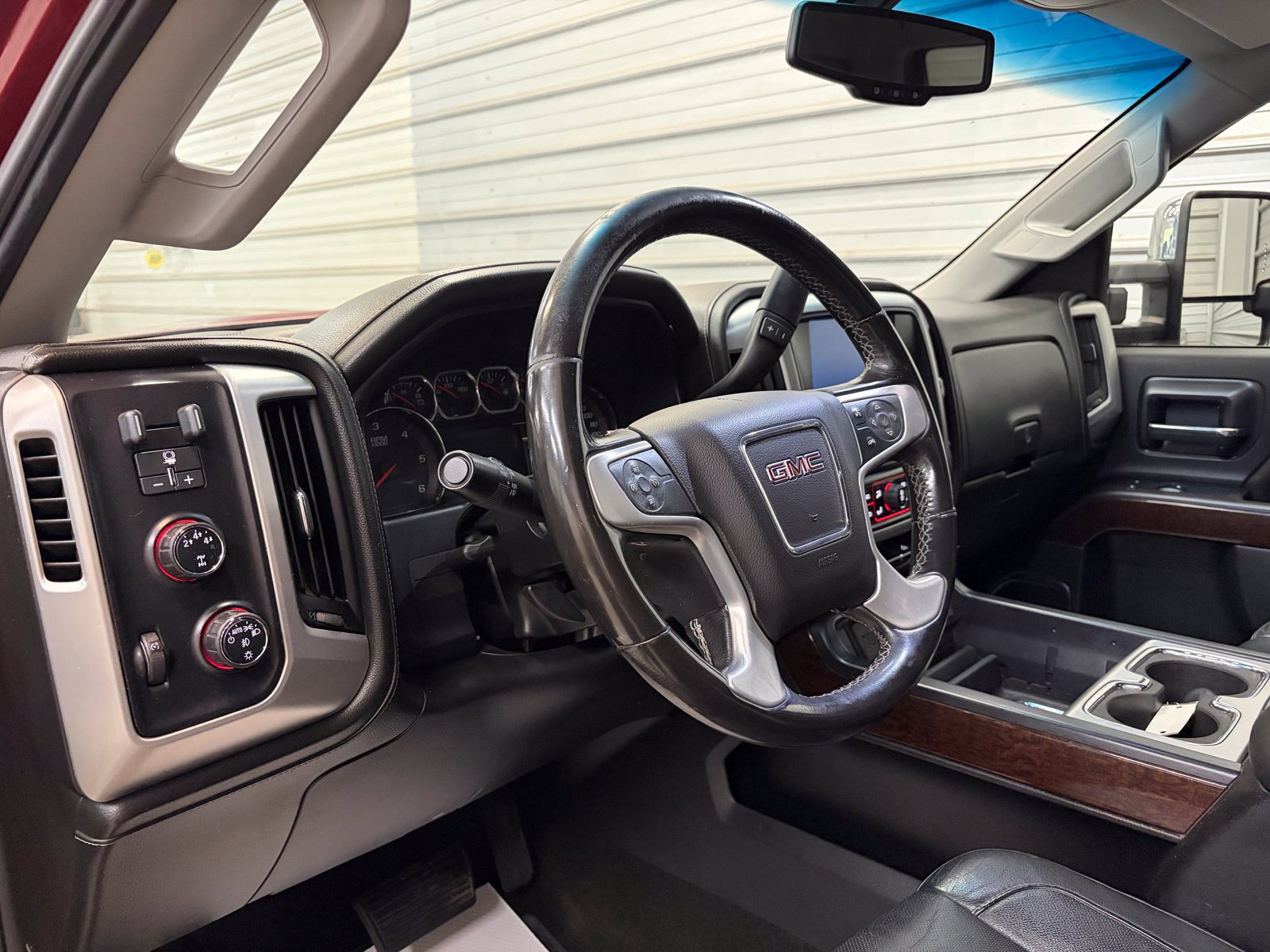 Used 2015 GMC Sierra 2500 SLT AWD/4WD image 10