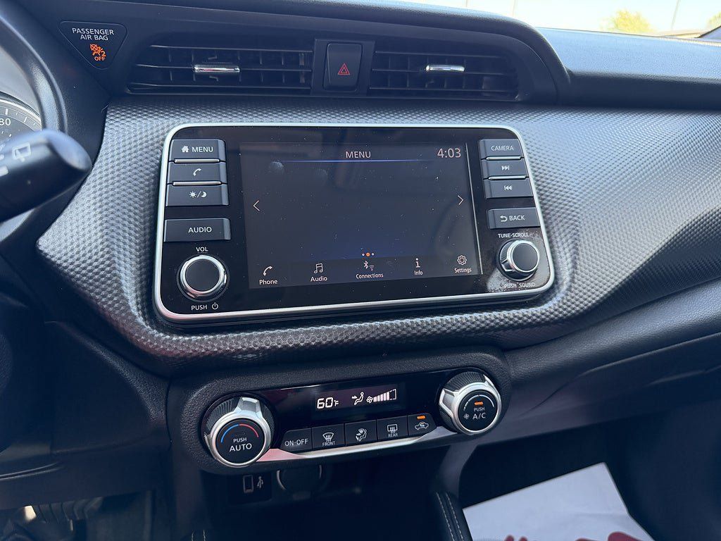 Used 2020 Nissan Kicks SV FWD image 11