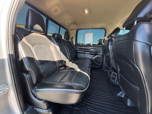 Used 2019 RAM 1500 Laramie AWD/4WD image 22