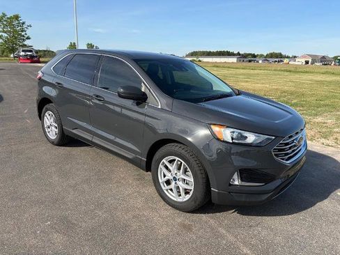 Certified 2021 Ford Edge SEL w/ Convenience Package AWD/4WD image 2