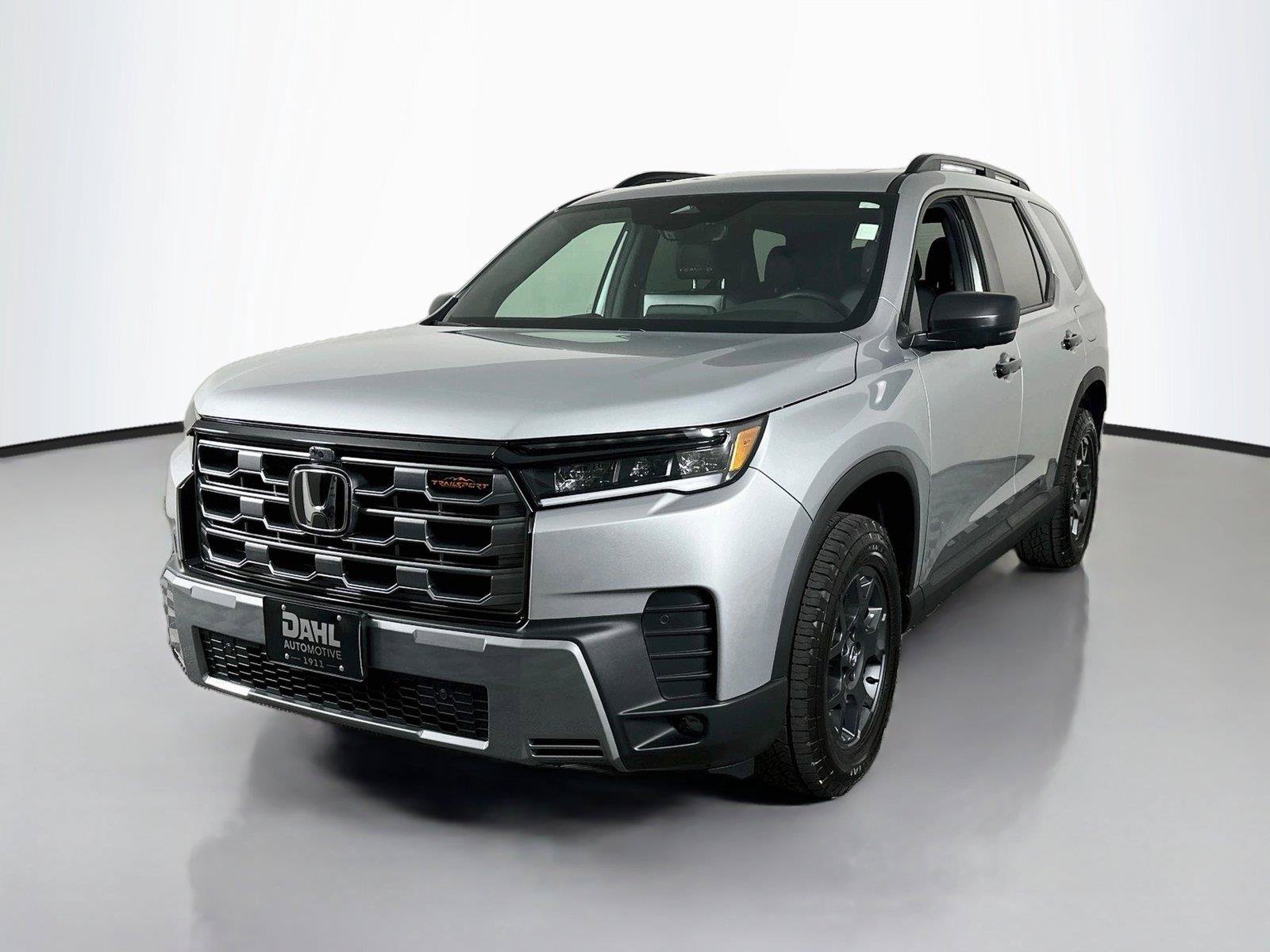 New 2026 Honda Pilot TrailSport image 4