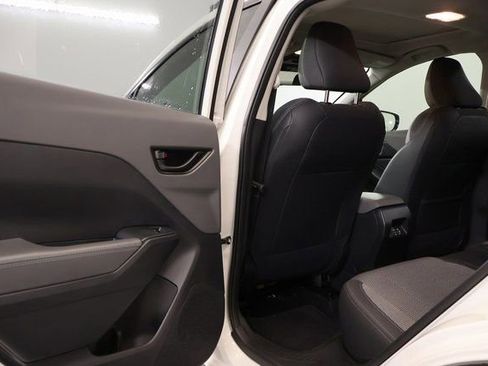 Certified 2024 Subaru Crosstrek 2.0i Premium image 28