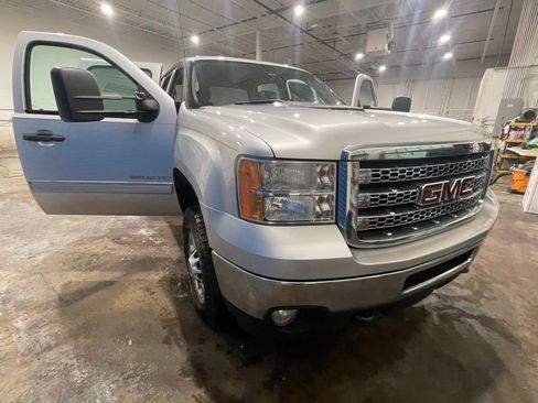 Used 2014 GMC Sierra 2500 SLE w/ SLE Preferred Package image 32