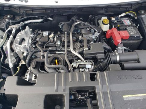 Certified 2025 Nissan Kicks SV image 13