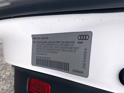 Used 2022 Audi A4 2.0T Premium w/ Convenience Package image 19