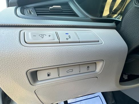 Used 2018 Hyundai Sonata SE w/ Cargo Package FWD image 22