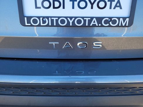 Used 2024 Volkswagen Taos S FWD image 6