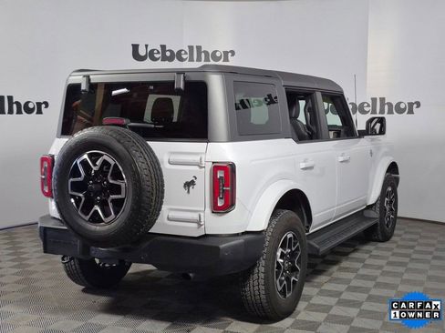 Used 2025 Ford Bronco Outer Banks image 7