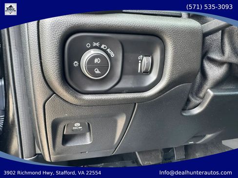 Used 2020 RAM 1500 Big Horn AWD/4WD image 21