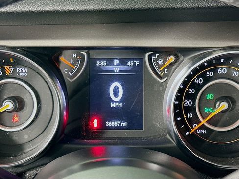 Certified 2019 Jeep Wrangler Sport image 17