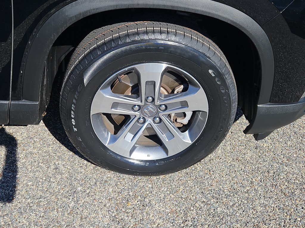 Certified 2025 Honda Pilot EX-L image 10