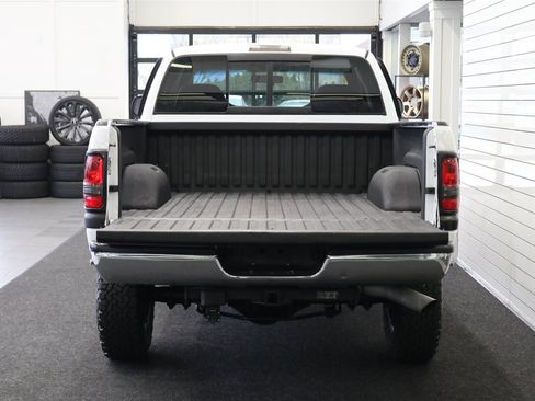 Used 2000 Dodge Ram 2500 Truck SLT image 15