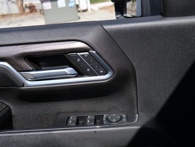 Used 2024 Chevrolet Silverado 2500 LTZ AWD/4WD image 44