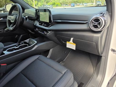 New 2027 Chevrolet Equinox LT w/ Convenience Package II AWD/4WD image 14