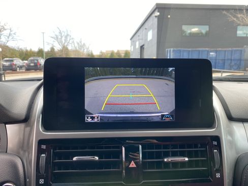 Used 2023 Lexus GX 460 Premium image 24