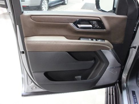 New 2026 GMC Yukon XL Denali Ultimate AWD/4WD image 20