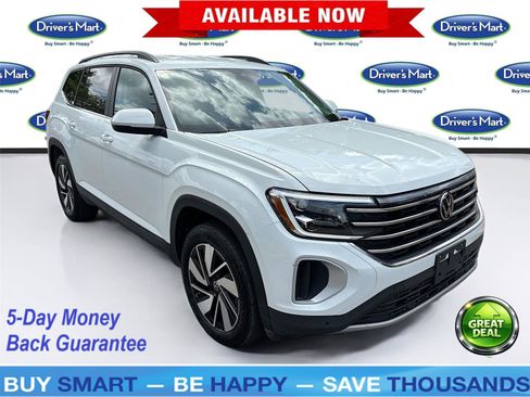 Used 2025 Volkswagen Atlas SE FWD image 1