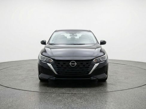 Used 2025 Nissan Sentra SV FWD image 2