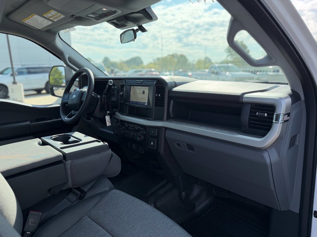 New 2027 Ford F250 XL w/ XL Driver Assist Package AWD/4WD image 10