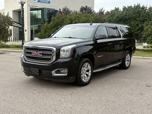 Used 2015 GMC Yukon XL SLE w/ Convenience Package AWD/4WD image 5