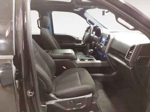 Used 2019 Ford F150 XLT w/ Equipment Group 302A Luxury AWD/4WD image 15