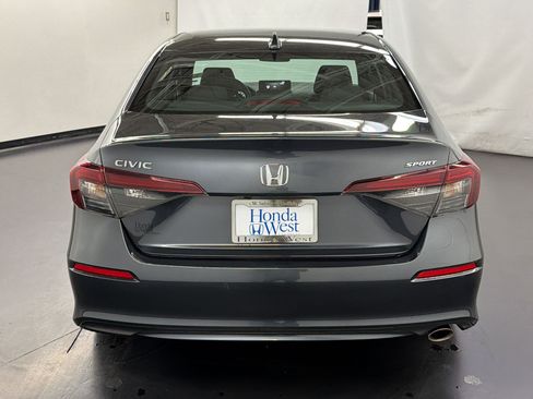 Used 2025 Honda Civic Sport image 10