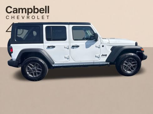 Used 2025 Jeep Wrangler Unlimited Sport AWD/4WD image 7
