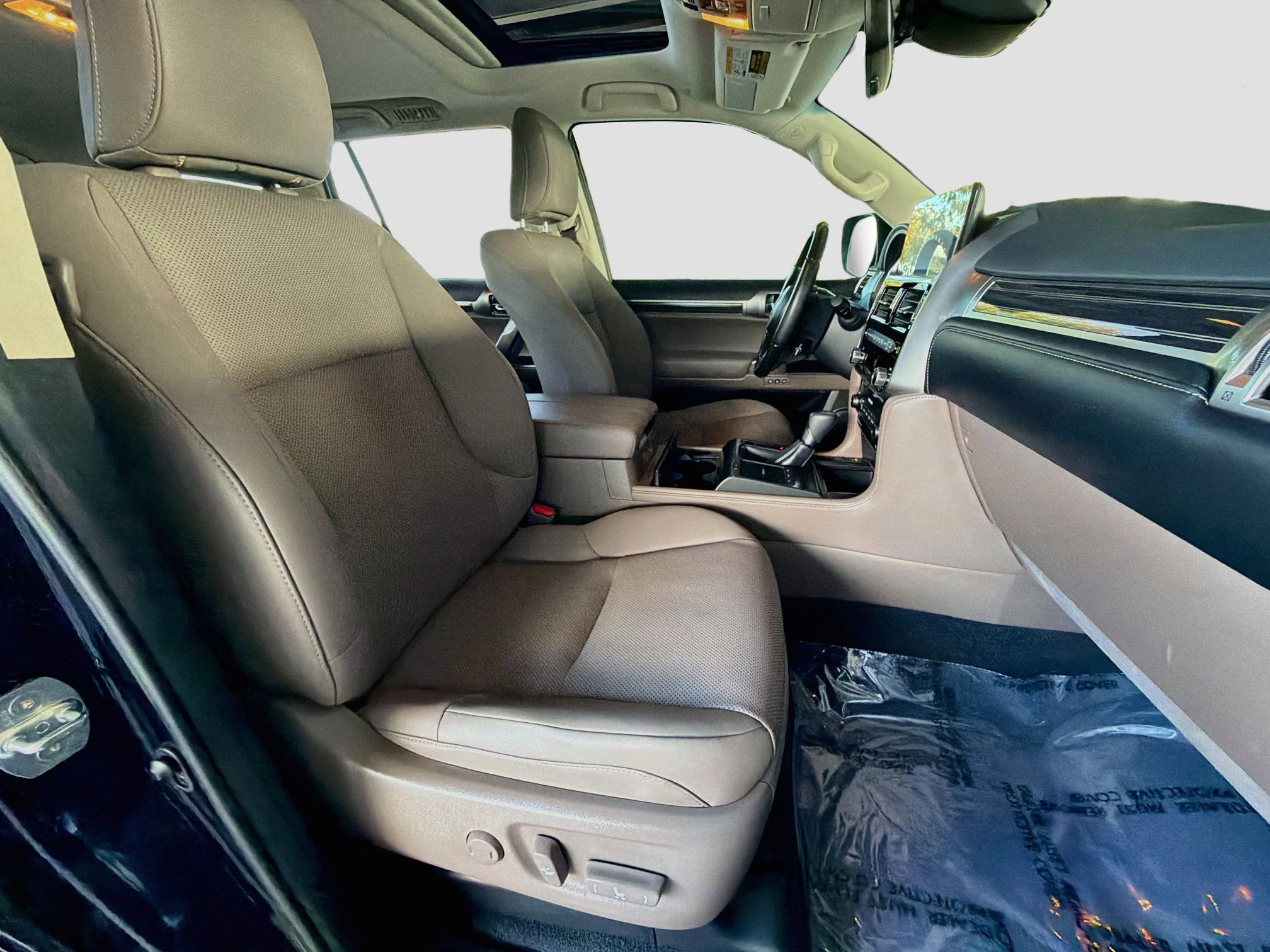 Used 2023 Lexus GX 460 Premium w/ Premium Package AWD/4WD image 33