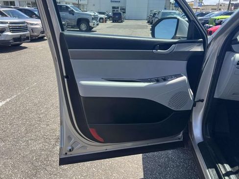 Used 2024 Hyundai Palisade SEL AWD/4WD image 17