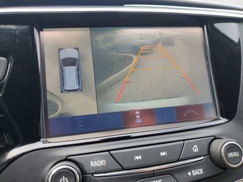 Used 2017 Buick Envision Premium w/ Driver Confidence Package image 29