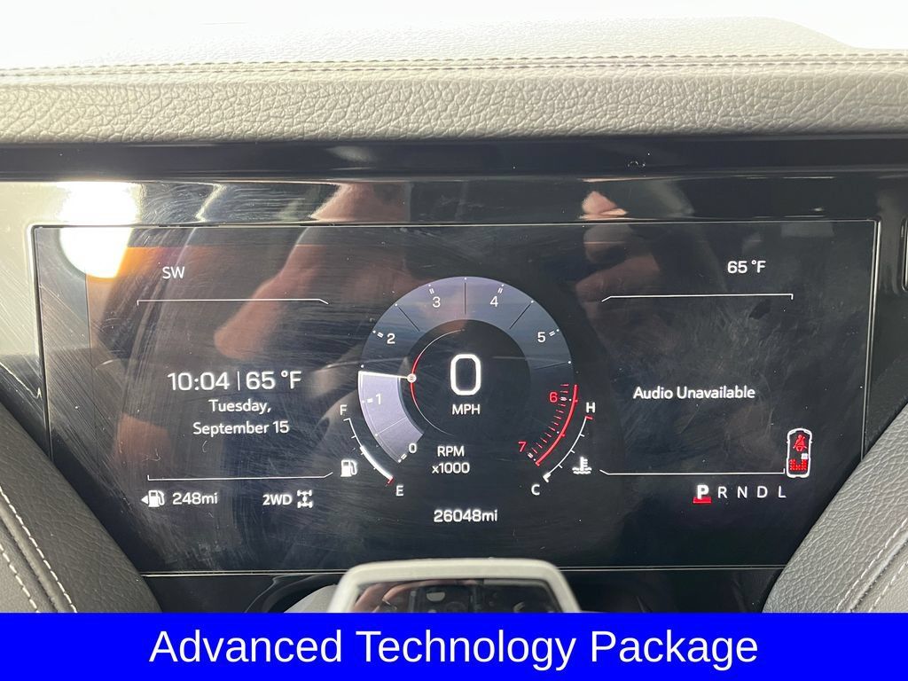 Used 2025 GMC Yukon XL Denali w/ Denali Reserve Package AWD/4WD image 4