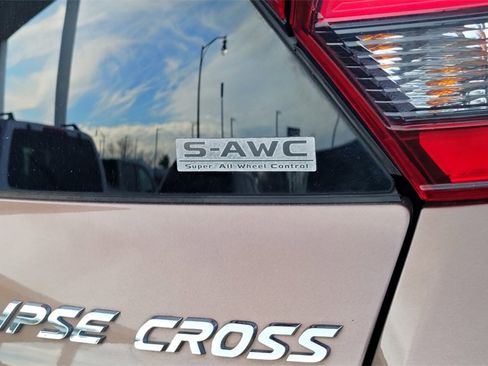 Used 2019 Mitsubishi Eclipse Cross SEL image 32