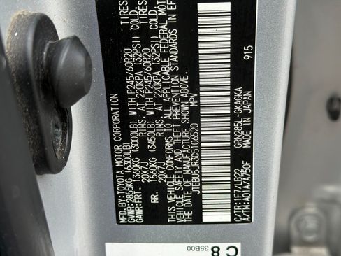 Used 2012 Toyota 4Runner Limited AWD/4WD image 26