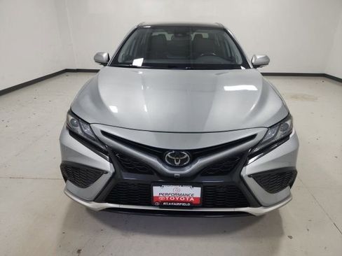 Used 2024 Toyota Camry XSE w/ Navigation Package image 9